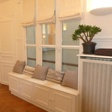 Apartamento Marvellous Sunbathed 3Br At The Heart Of París Exterior foto