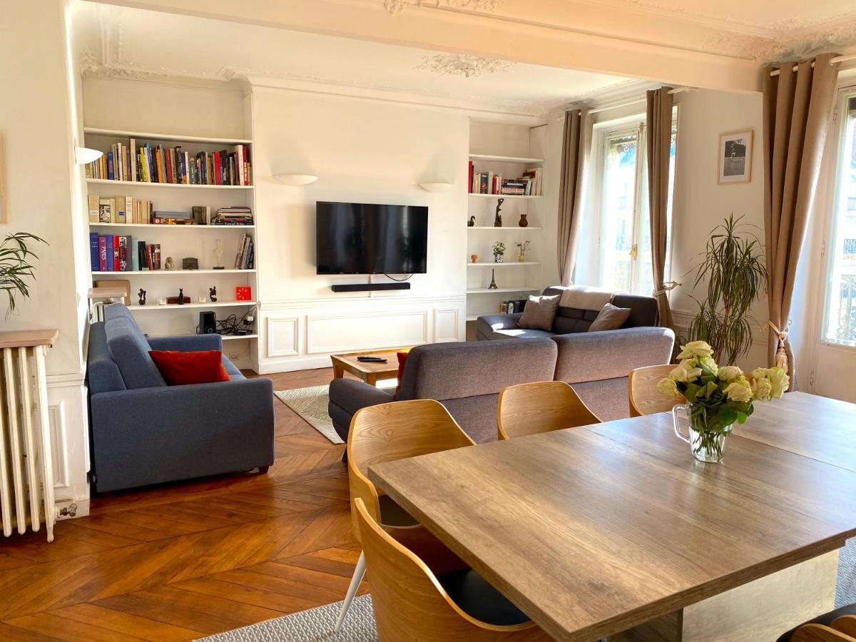 Apartamento Marvellous Sunbathed 3Br At The Heart Of París Exterior foto