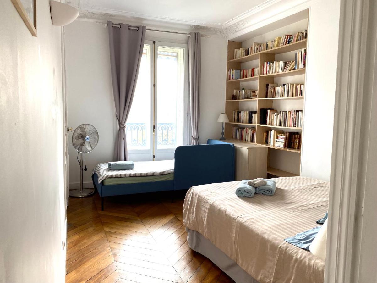 Apartamento Marvellous Sunbathed 3Br At The Heart Of París Exterior foto