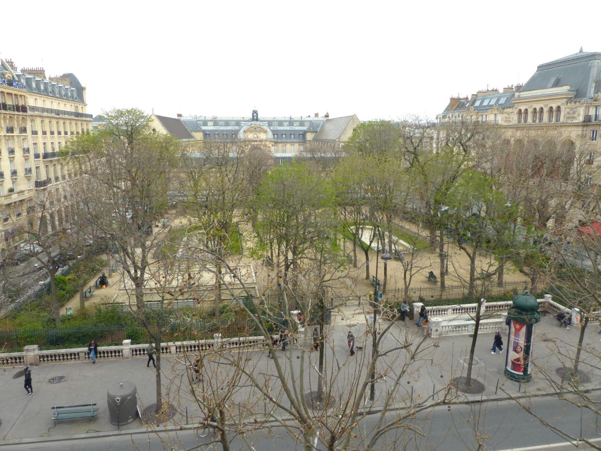 Apartamento Marvellous Sunbathed 3Br At The Heart Of París Exterior foto