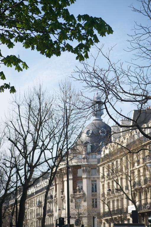 Apartamento Marvellous Sunbathed 3Br At The Heart Of París Exterior foto